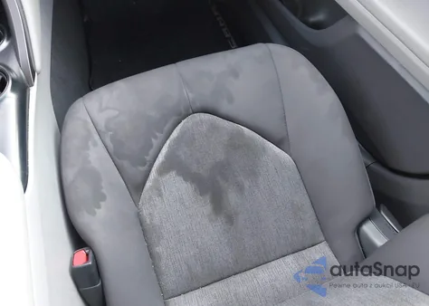 2018 Toyota Camry Le из США, поврежденный, VIN 4T1B11HK8JU111533